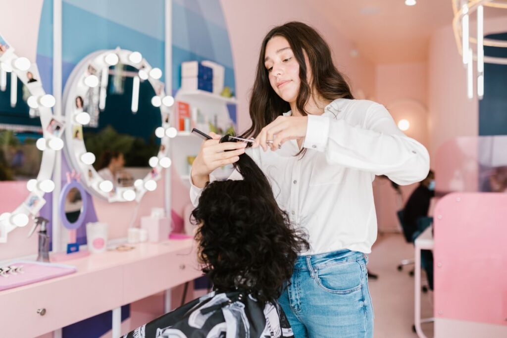 Weekend Salon Assistant